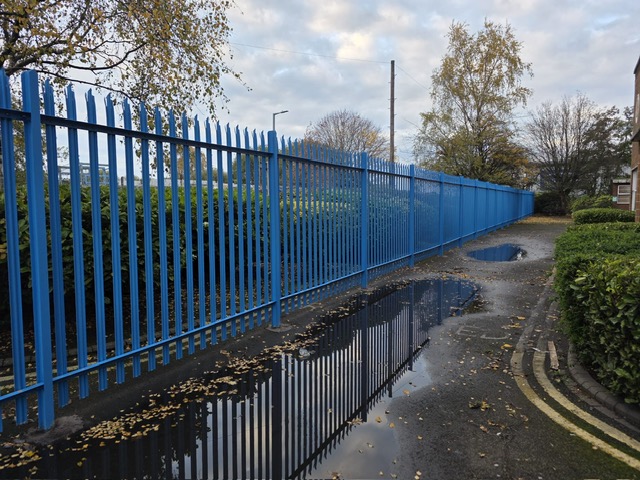 Secure site perimeter fencing