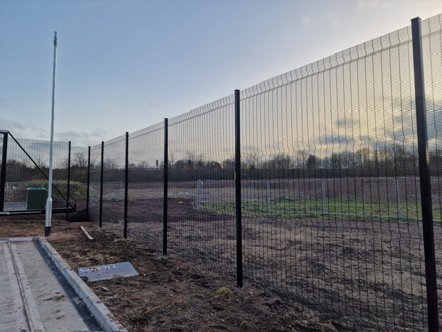 Installed fencing detail