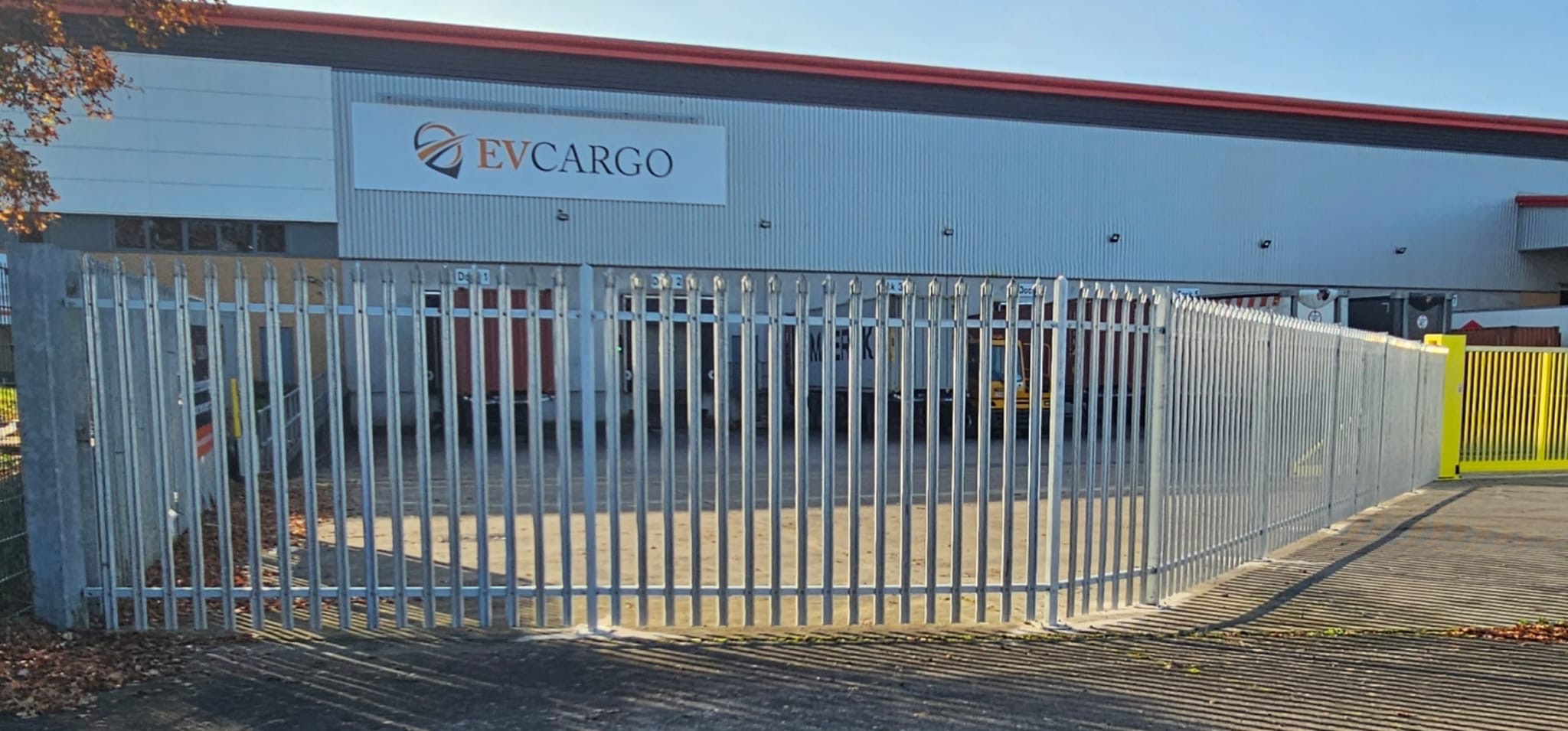 Security and perimeter mesh fencing installation